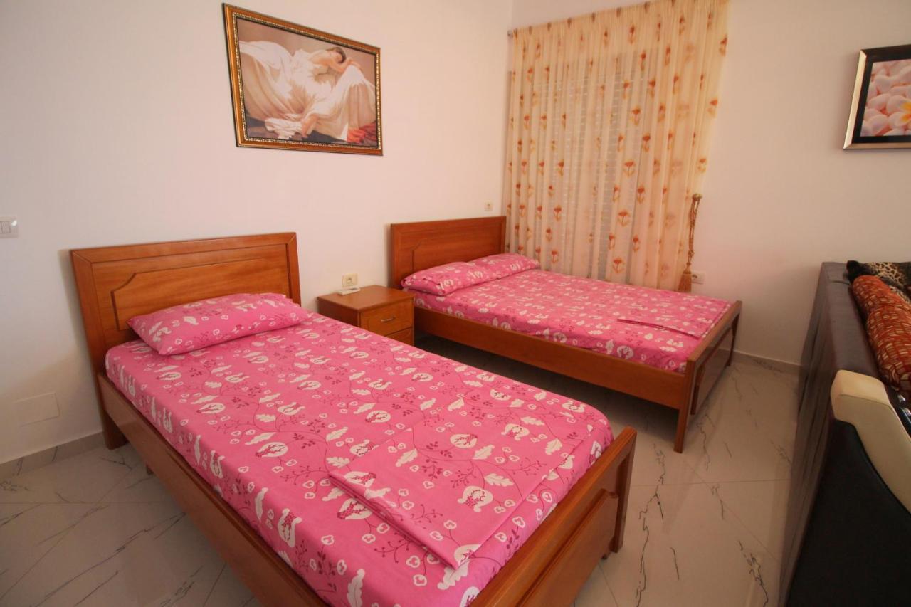Klajdi Apartaments Саранде Екстериор снимка