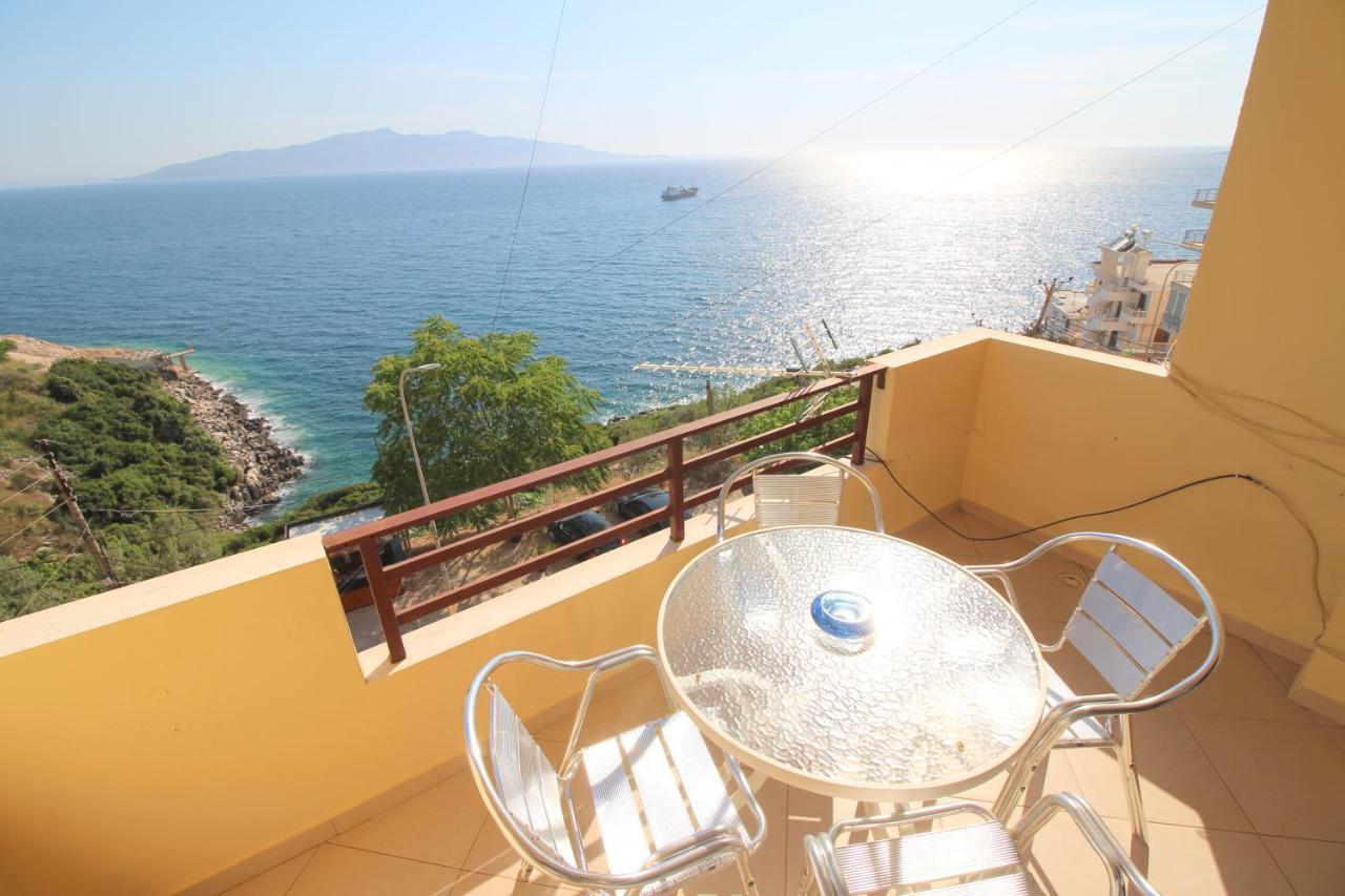 Klajdi Apartaments Саранде Екстериор снимка