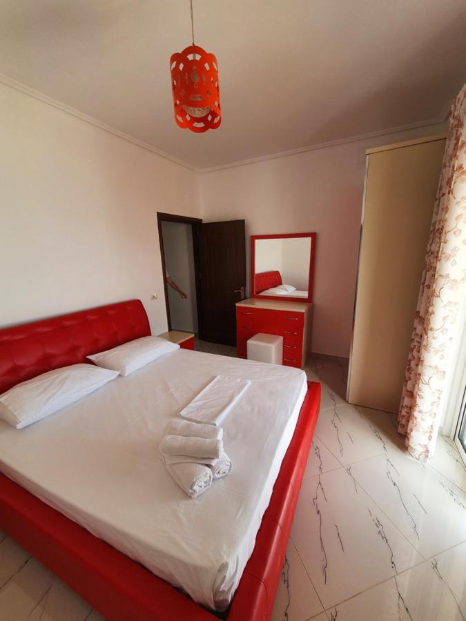 Klajdi Apartaments Саранде Екстериор снимка
