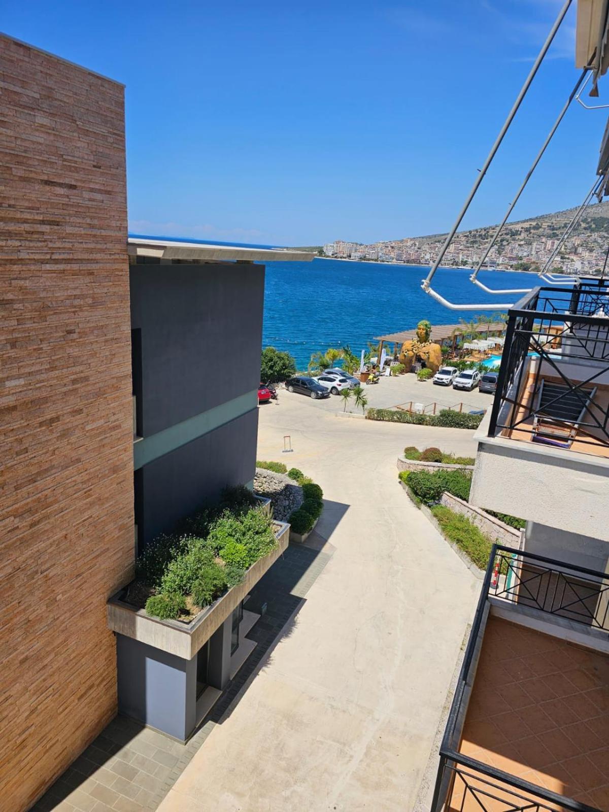 Klajdi Apartaments Саранде Екстериор снимка
