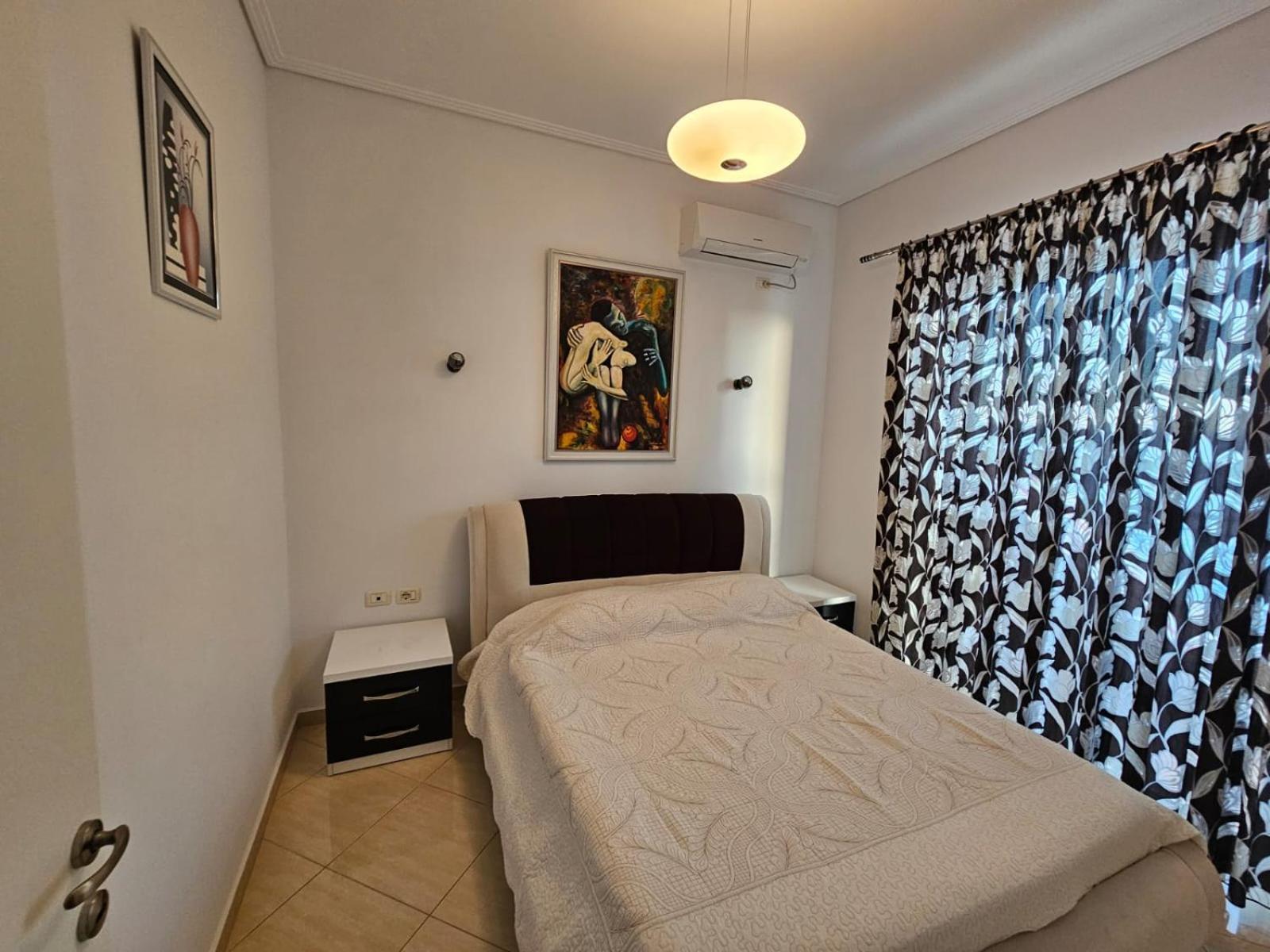 Klajdi Apartaments Саранде Екстериор снимка